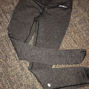 Eddie Bauer Black/ White leggings